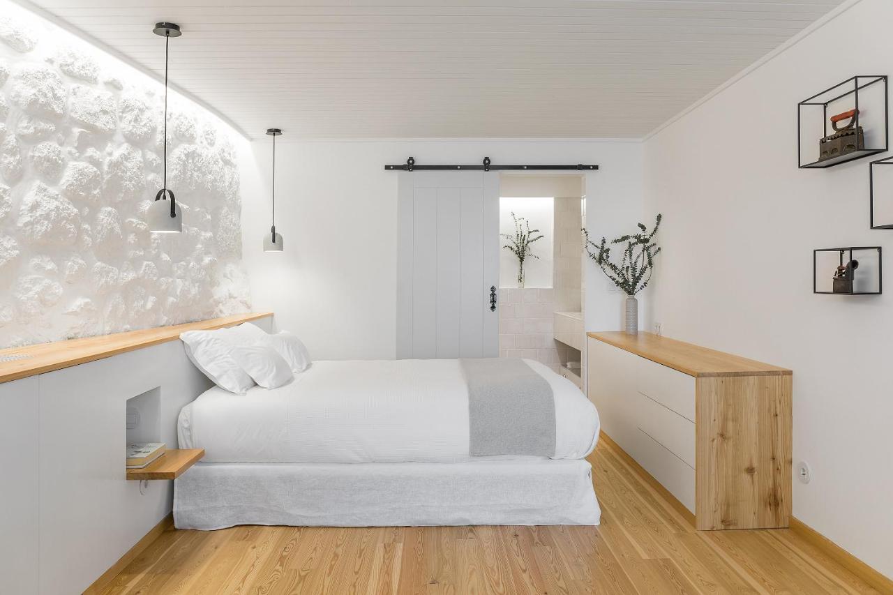 سانتا كومبا داو Casas Rossio By Casas Com Estoria Boutique Houses المظهر الخارجي الصورة