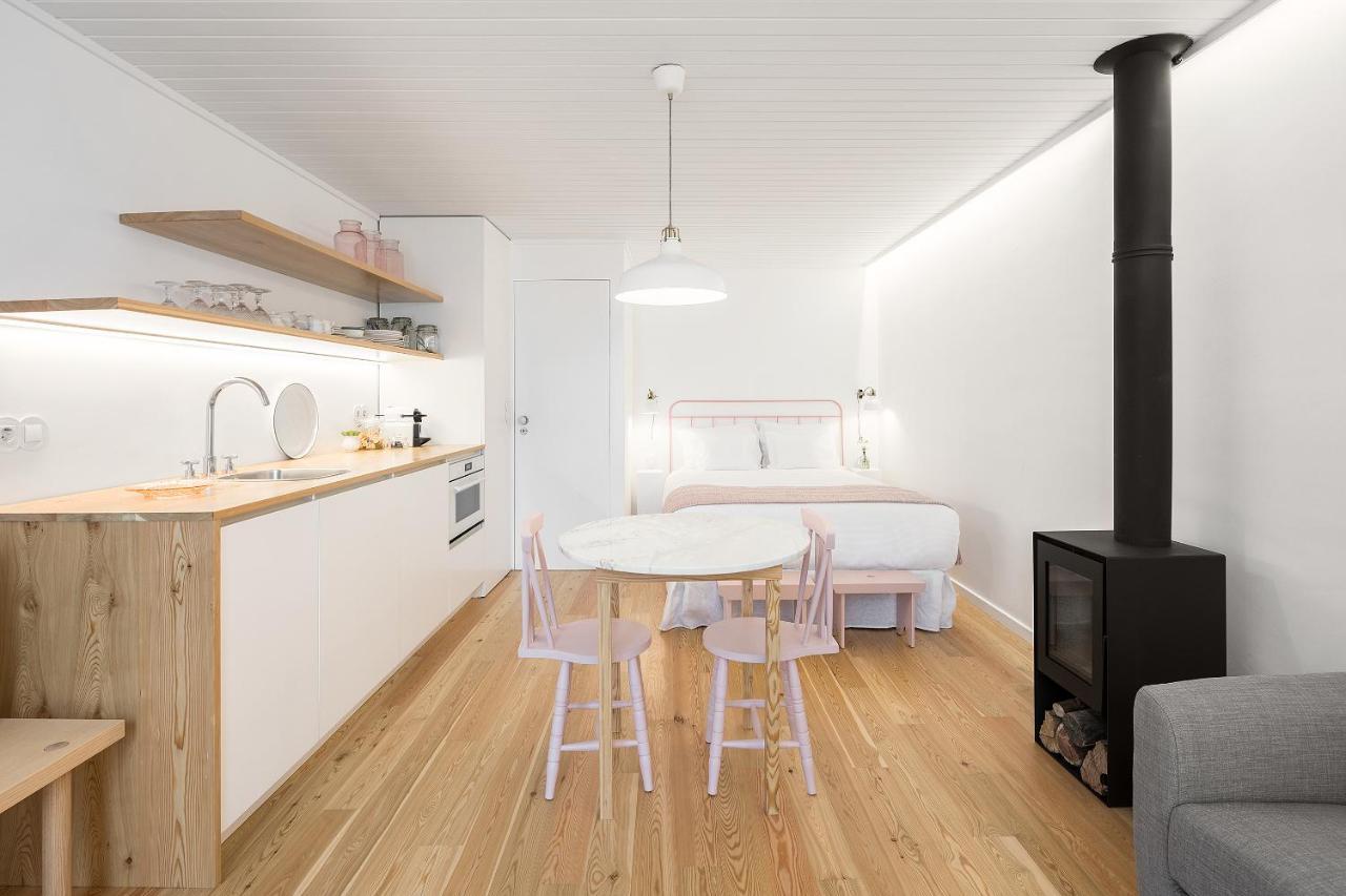 سانتا كومبا داو Casas Rossio By Casas Com Estoria Boutique Houses المظهر الخارجي الصورة